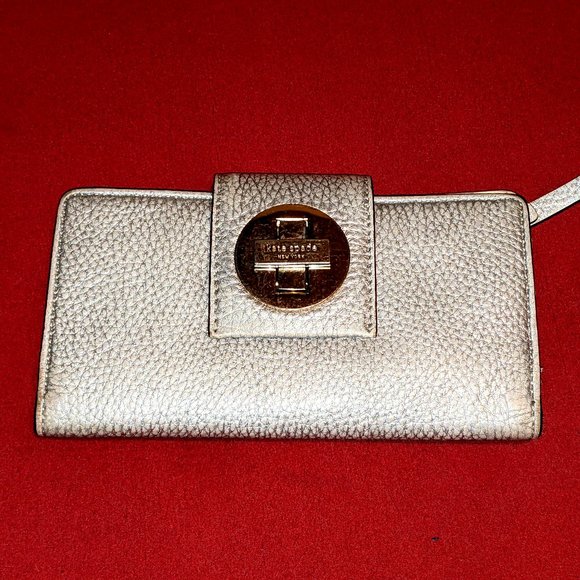 Kate Spade Wallet - Picture 1 of 9